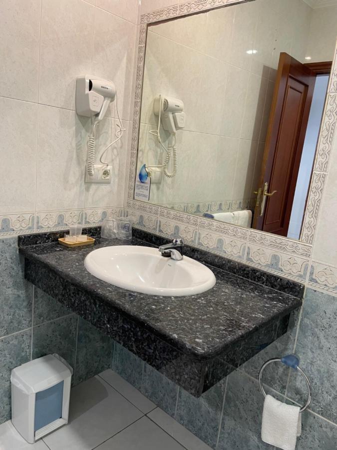 Hotel Venezuela Sanxenxo Esterno foto