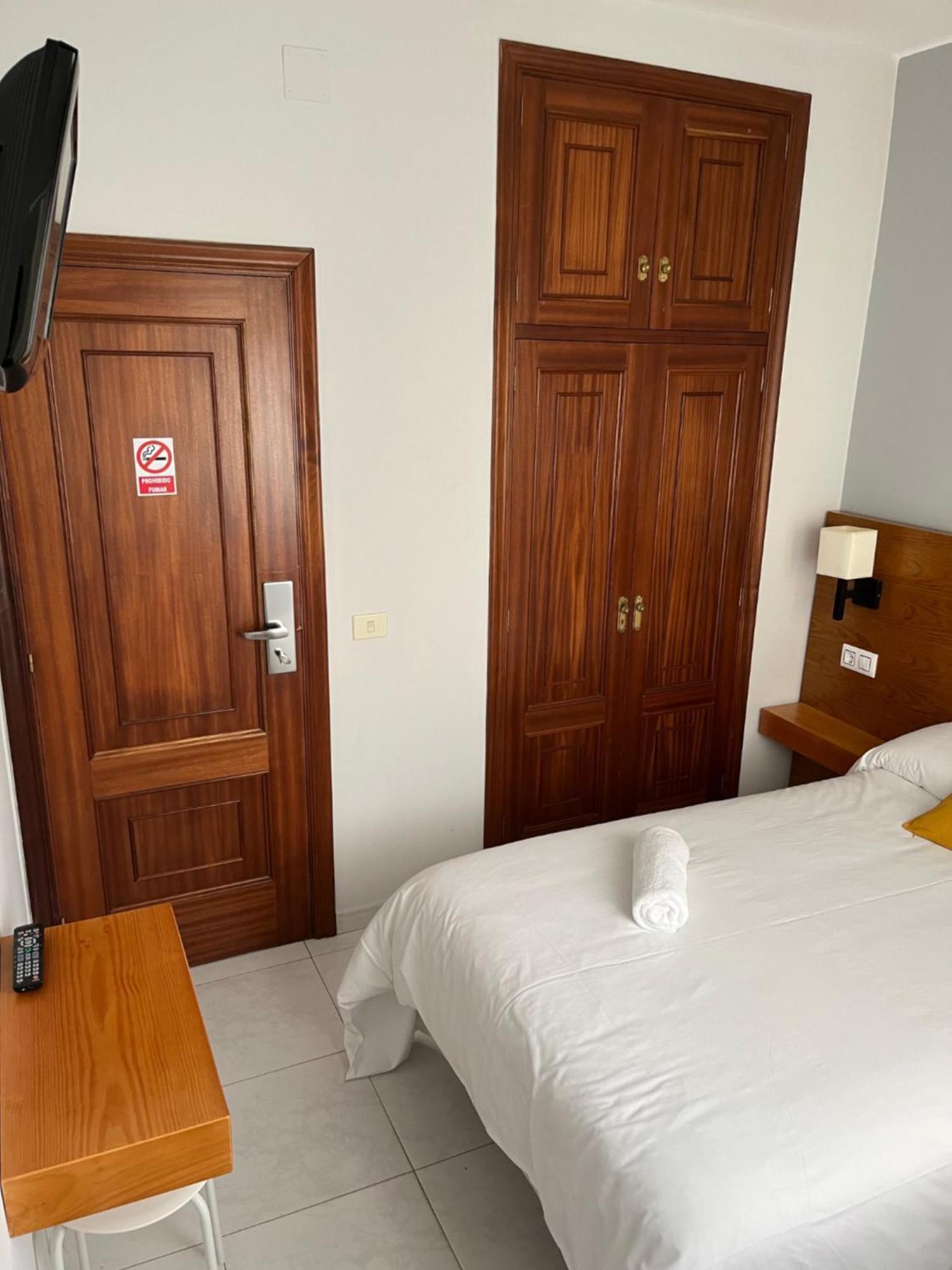Hotel Venezuela Sanxenxo Esterno foto